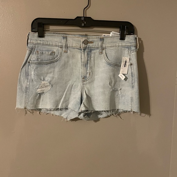 Old Navy Pants - Cut Off Shorts